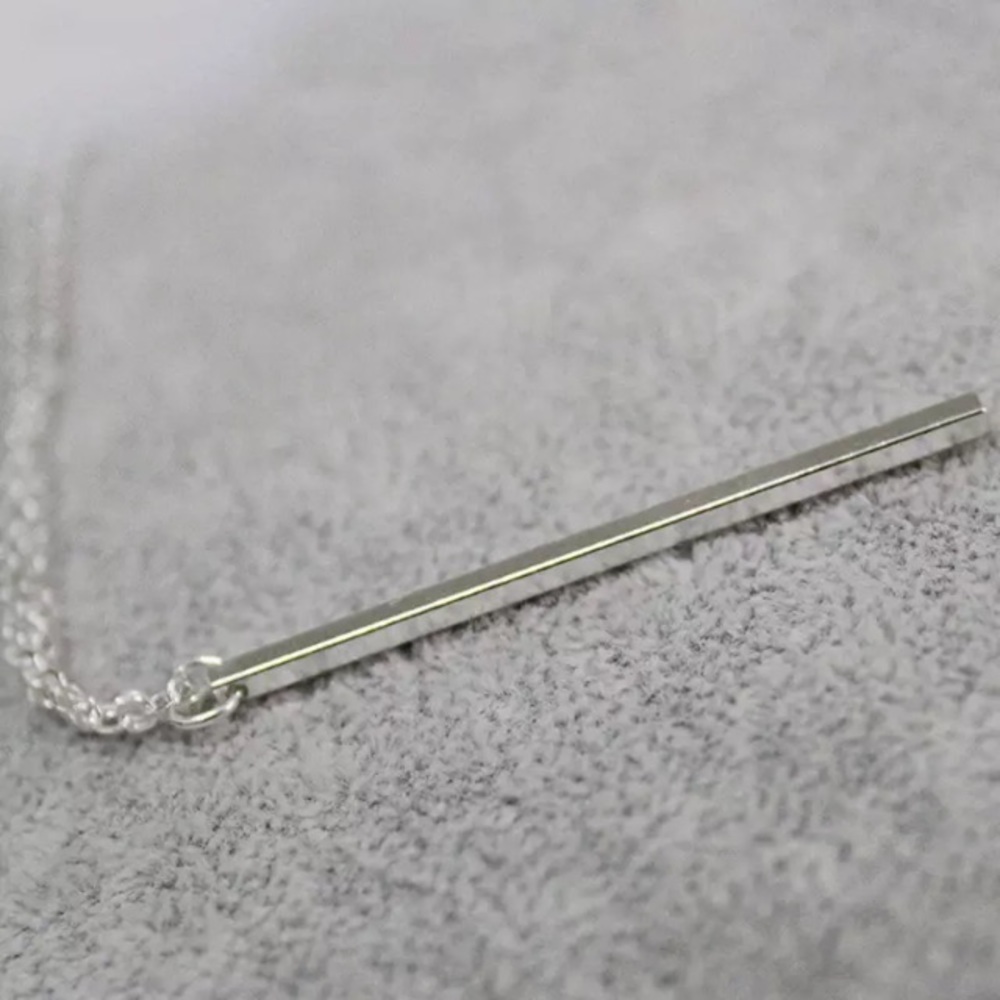 NEW!๐๐SILVERY! LONG BAR NECKLACE!๐๐MINIMALIST! - Picture 6 of 8
